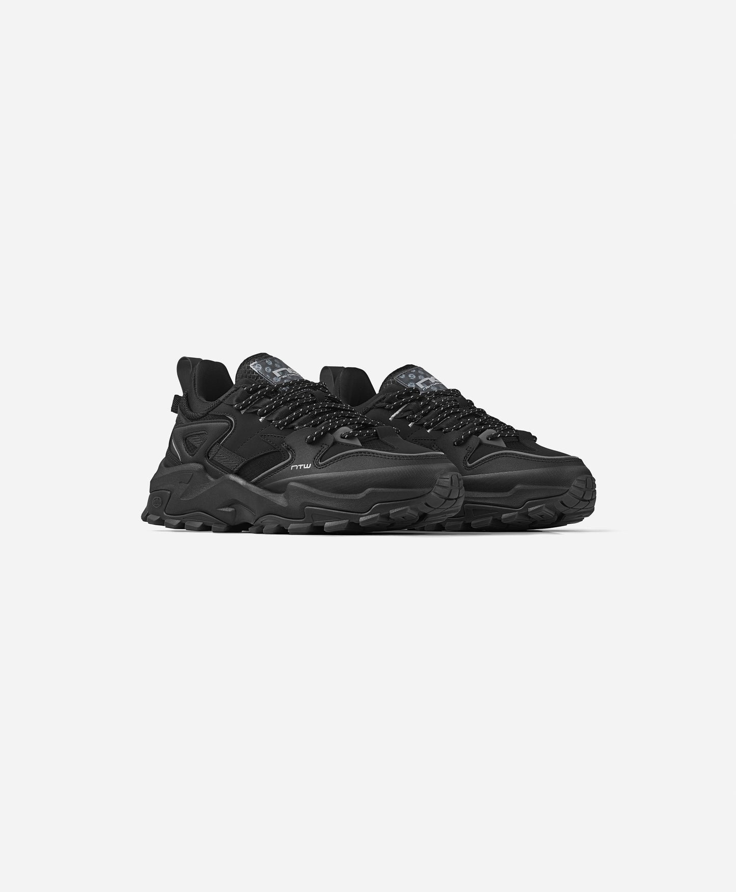M1 LXR BLACK