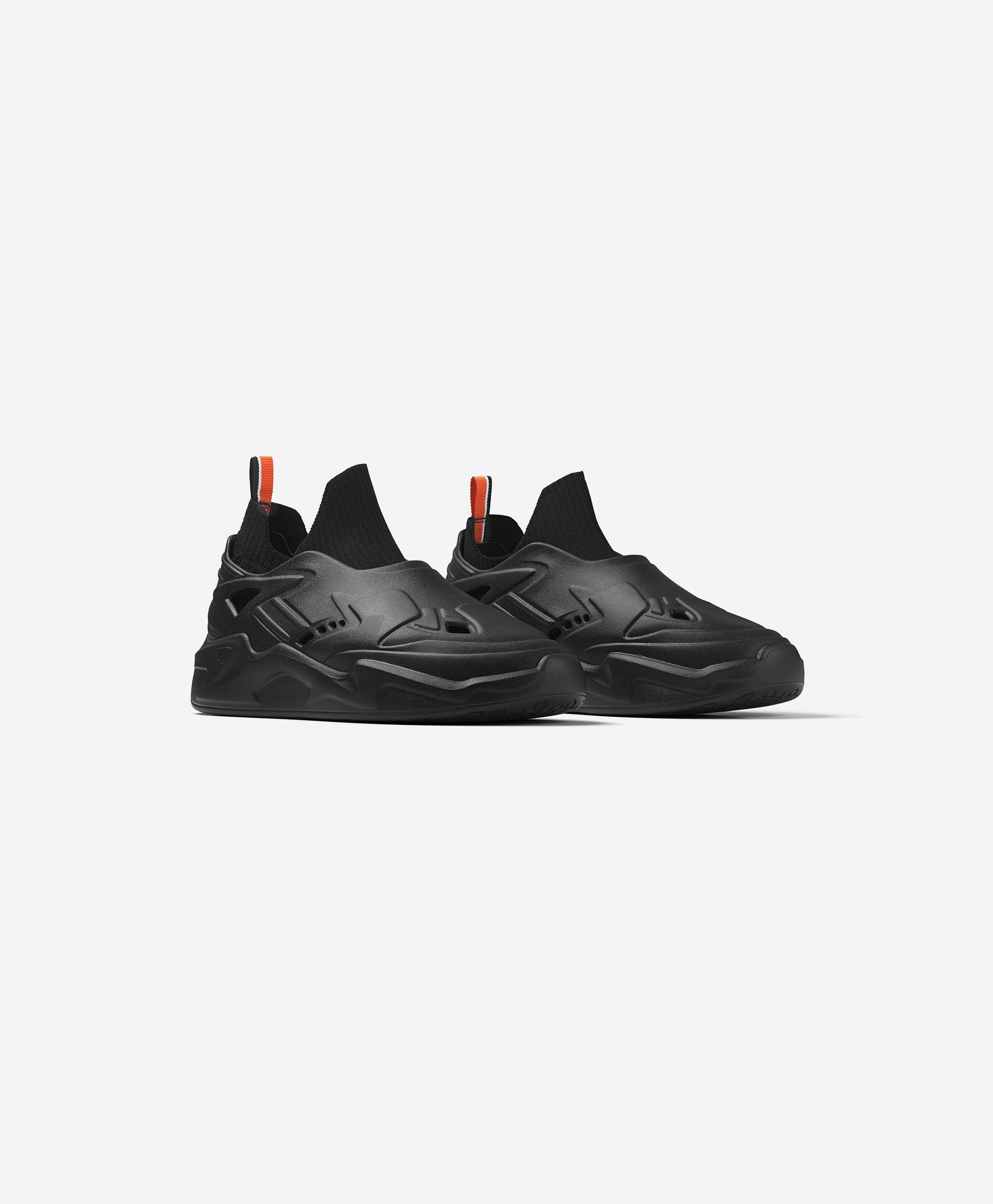 FOAMS BLACK