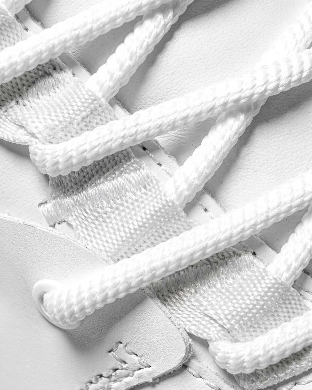 VAULT TL FULL WHITE